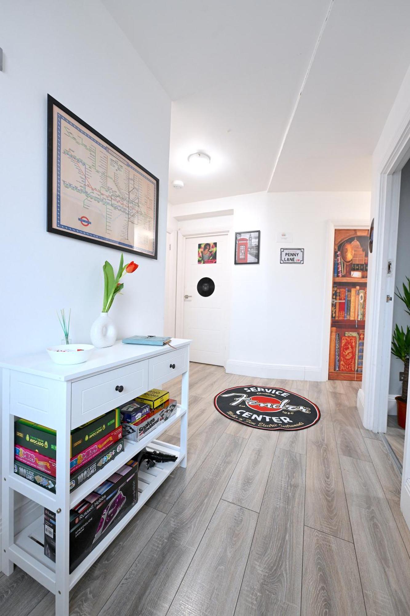 Superb 4 Bedroom Flat In The Heart Of Camden Town London Luaran gambar