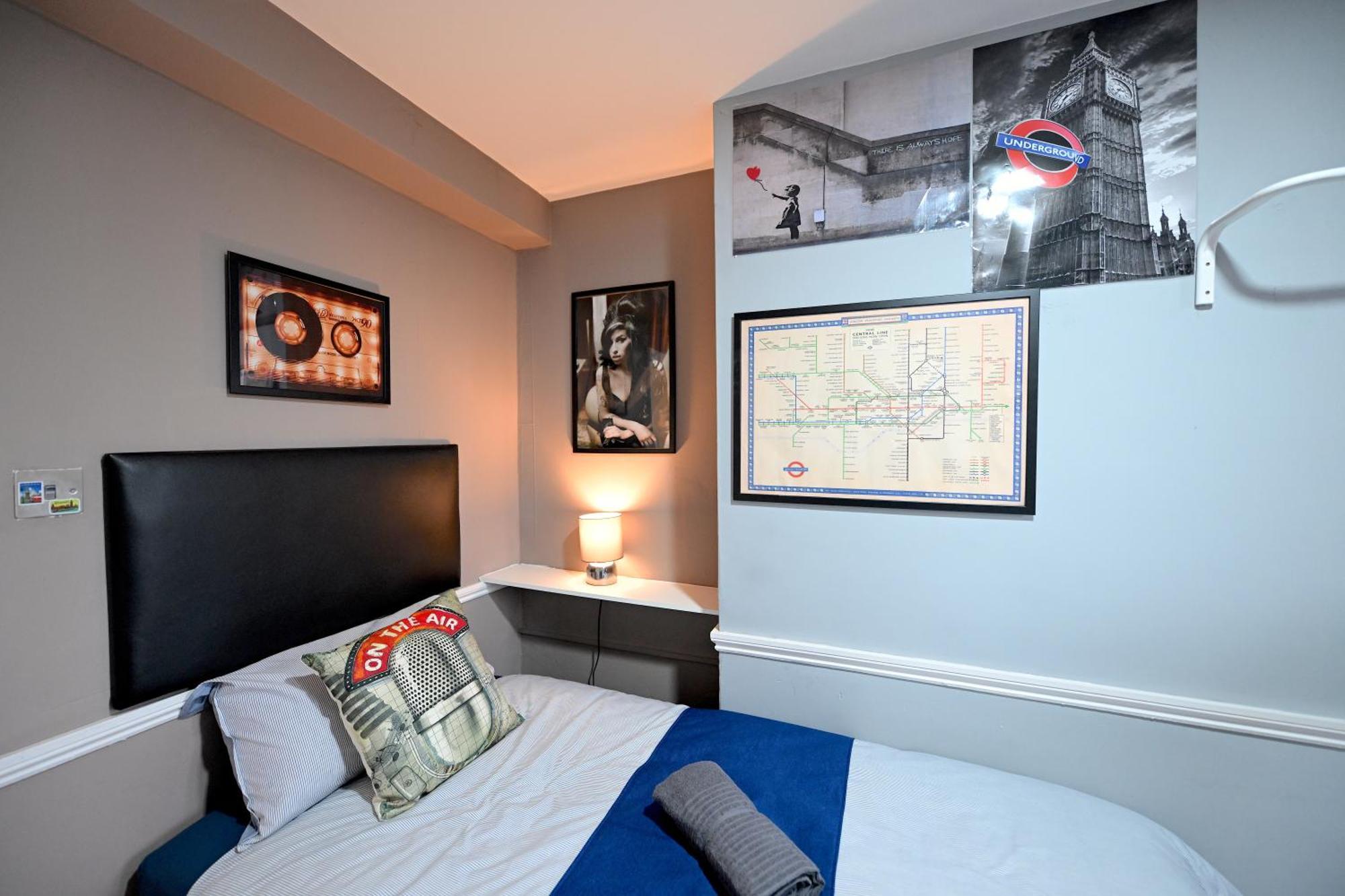 Superb 4 Bedroom Flat In The Heart Of Camden Town London Luaran gambar