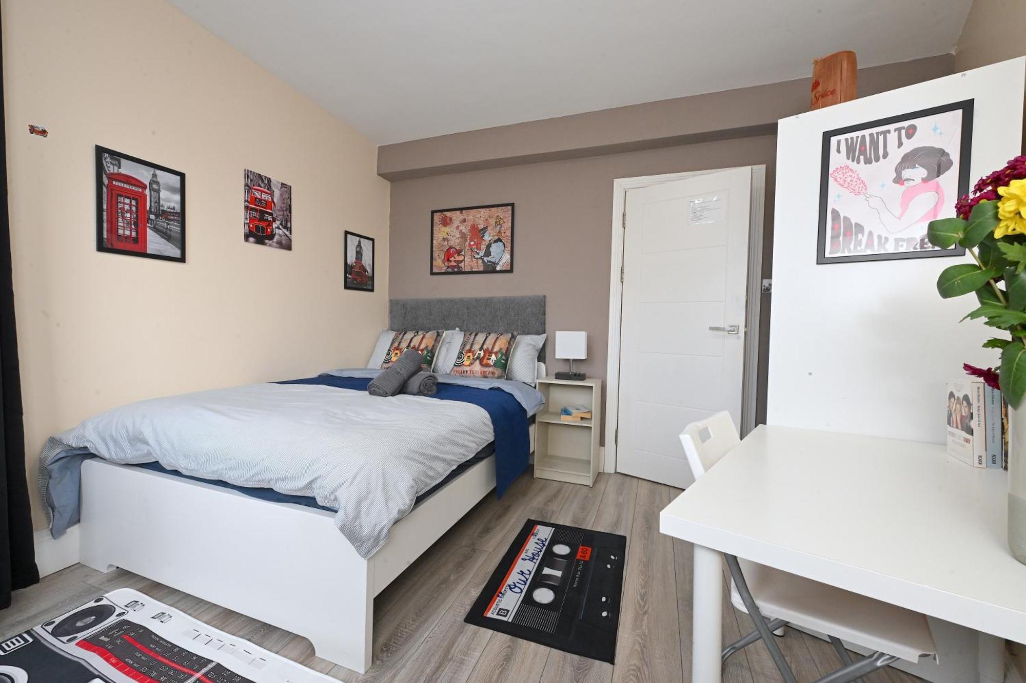 Superb 4 Bedroom Flat In The Heart Of Camden Town London Luaran gambar