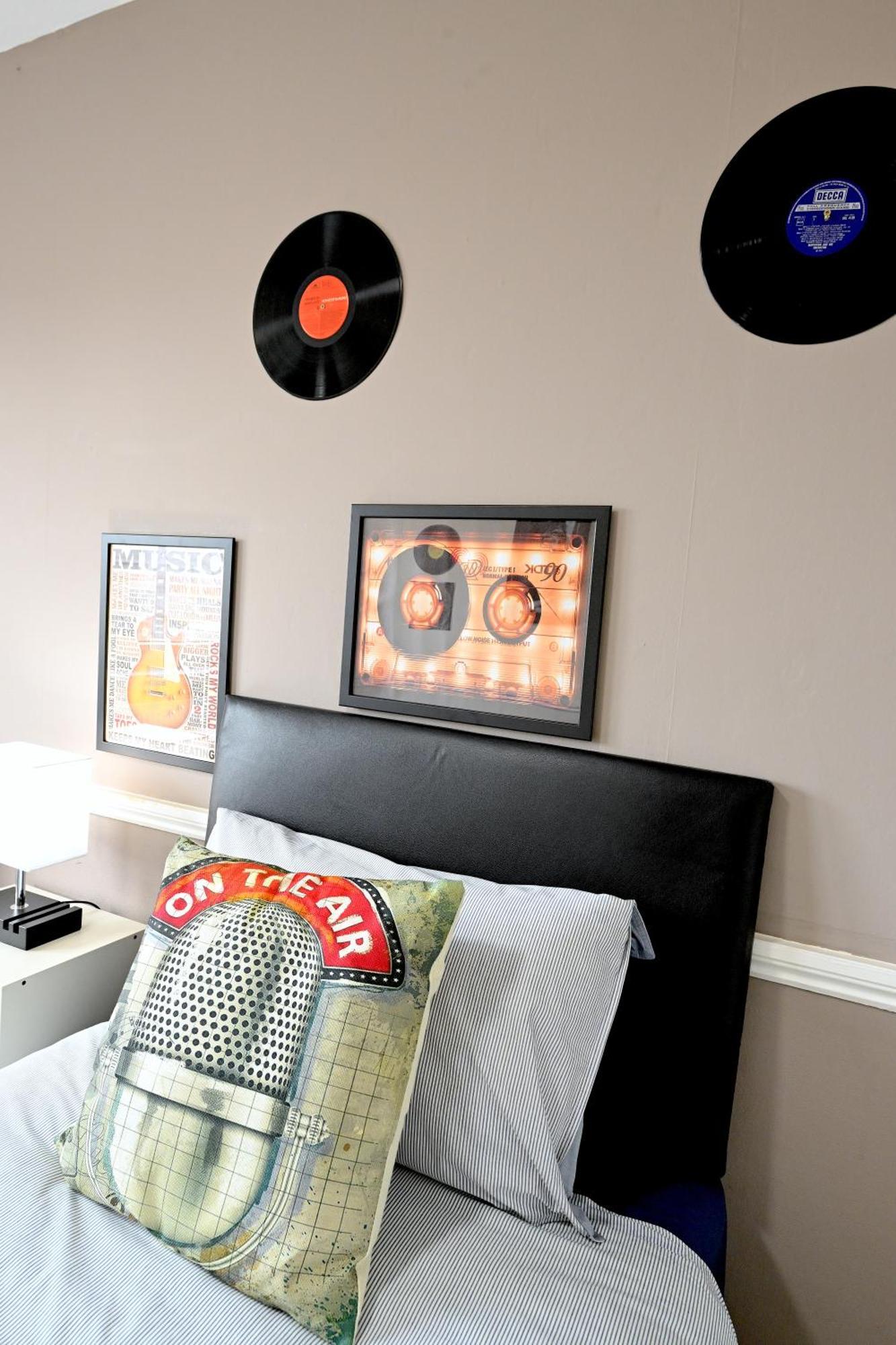 Superb 4 Bedroom Flat In The Heart Of Camden Town London Luaran gambar